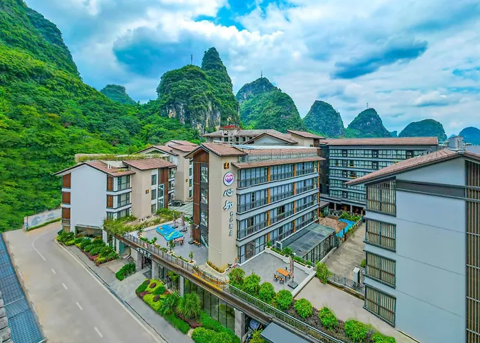 Arts Hotel & Suites Yangshuo Ten-Mile Gallery
